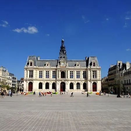 Апартаменти Cocon Au Coeur De Avec Cour - Centre *