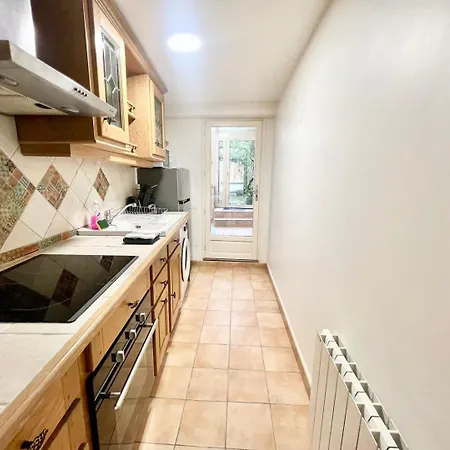 Cocon Au Coeur De Avec Cour - Centre Apartment