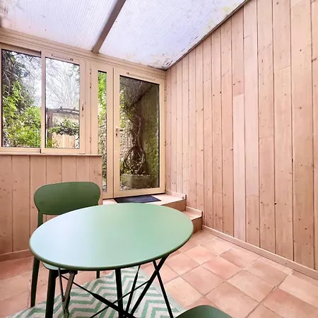 Apartment Cocon Au Coeur De Avec Cour - Centre *