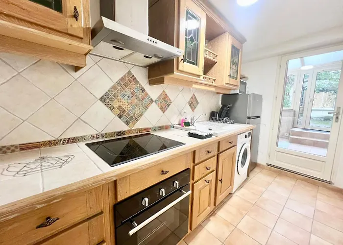 Cocon Au Coeur De Avec Cour - Centre Apartamento