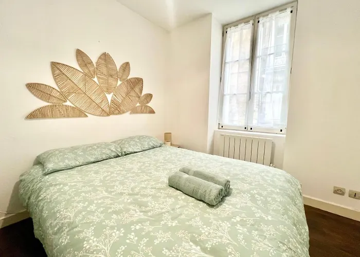 Cocon Au Coeur De Avec Cour - Centre Apartamento *